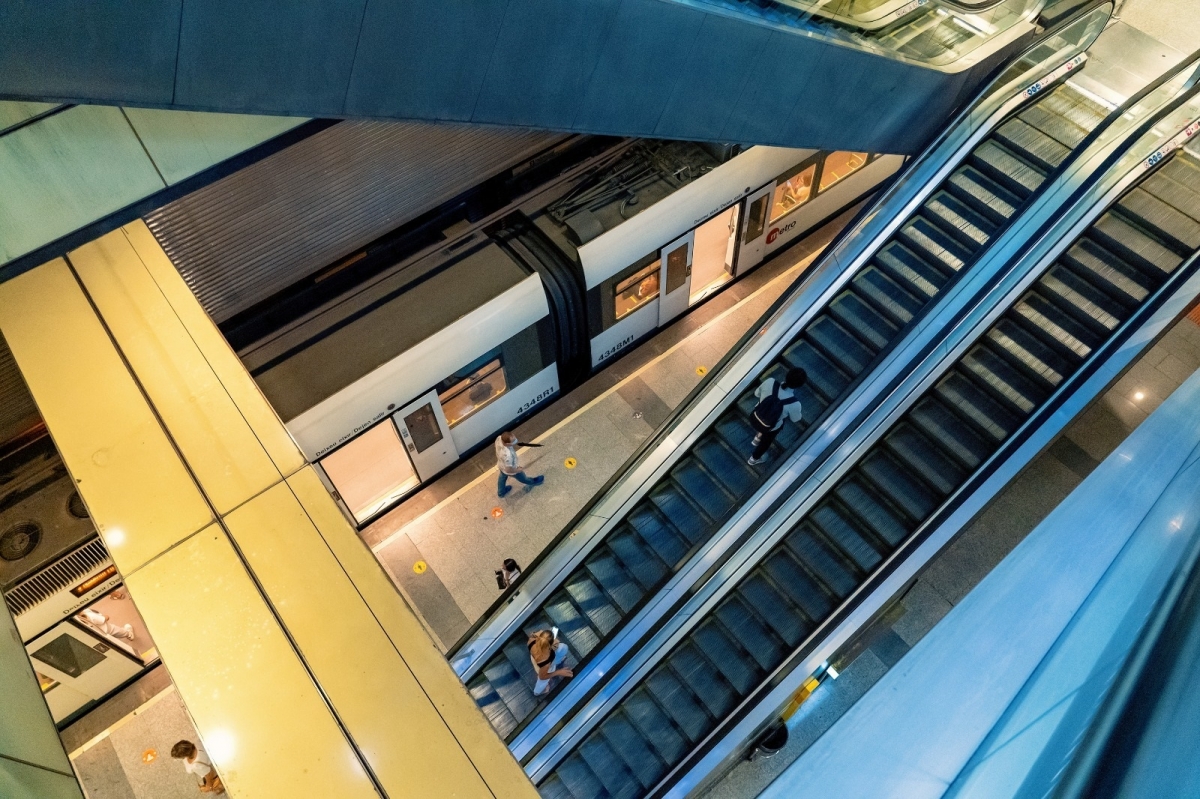 El temporal deja casi 400 incidencias en la red de carreteras de la Comunitat Valenciana, Metrovalencia y Tram d'Alacant