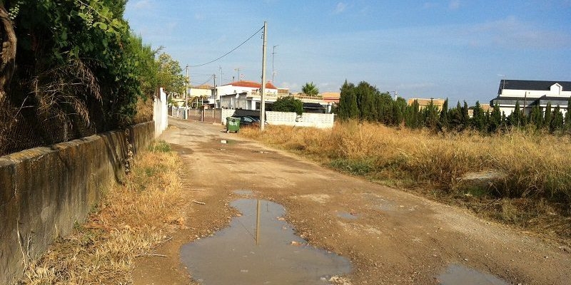 Comarca y empresa | Bétera pone fin a 19 años de conflicto urbanístico y retira a la antigua promotora Romymar del PAI Lloma del Mas