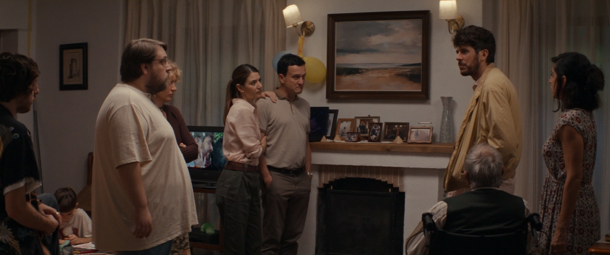 Cine | ¿Conoces a ‘Mario’?: el quién es quién de una nueva comedia valenciana sobre las falsas apariencias