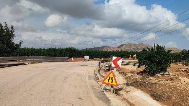 Arranca la puesta a punto de las carreteras de 15 municipios de la comarca de Mula y el Noroeste con una inversión de 32 millones