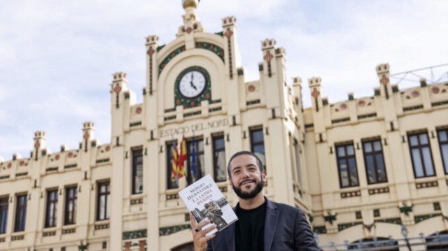 'La letra herida', un thriller romántico bajo el telón de la estación del Norte