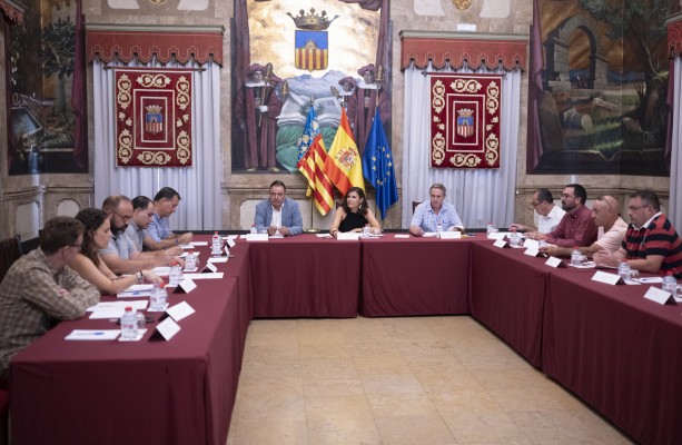 La Diputación se reúne con ganaderos de Castellón para 