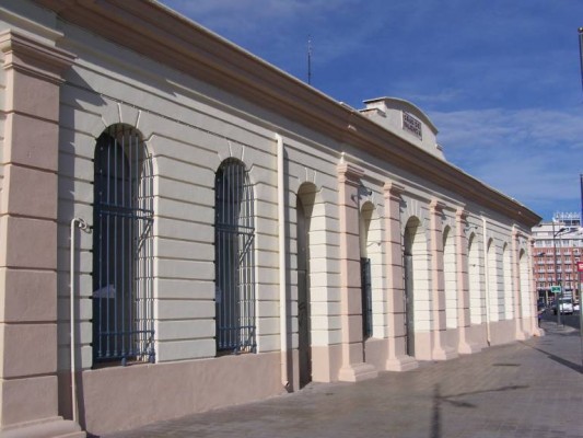El Síndic exige que se respete el perímetro de la Estación del Grao tras numerosas denuncias