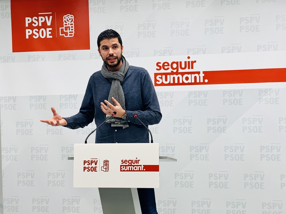 Comunitat Valenciana | El exdiputado socialista David Calvo se da de baja del PSOE por no apoyar la ILP contra el blindaje de la tauromaquia