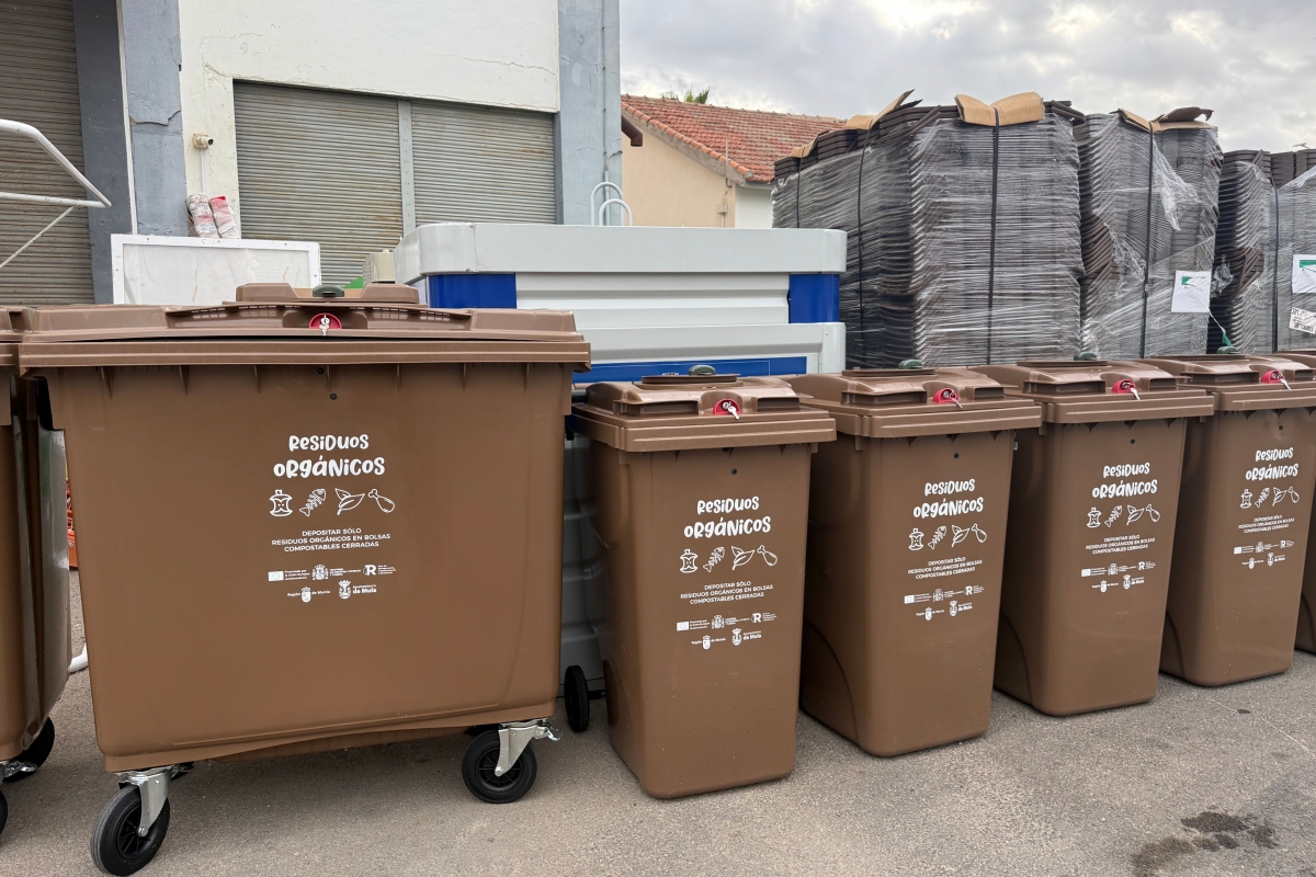Mula implanta la recogida separada de los residuos orgánicos con el contenedor marrón