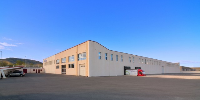 Grupo Grabalfa compra la alicantina Plásticos Francés y refuerza su peso en el 'packaging' europeo