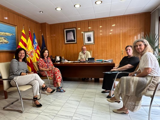 El Campello y la Generalitat se reúnen para hacer una puesta en común sobre el patrimonio cultural