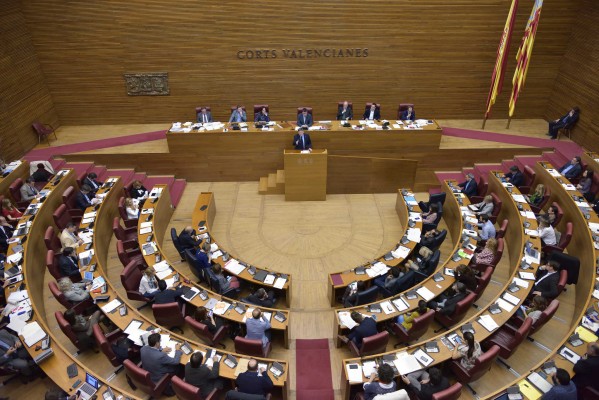 Hachazo al autogobierno de los valencianos: Les Corts no podrán aprobar leyes civiles propias 