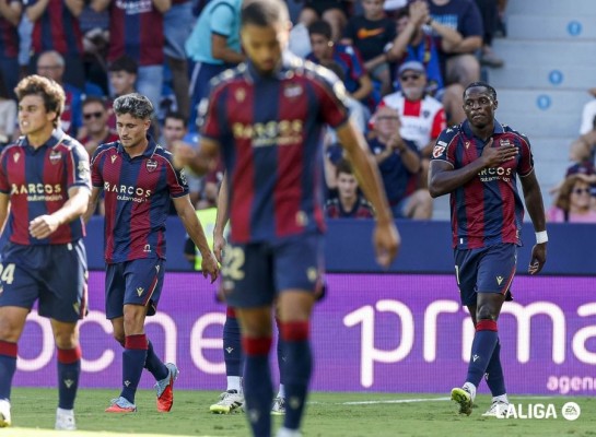 El Levante UD, a estrenar su casillero de triunfos en el Ciutat de València