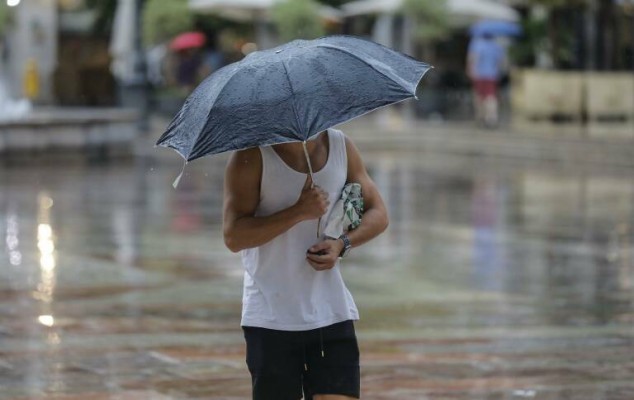 Las lluvias descargan sobre la provincia: dejan más de 30 l/m2 en Castelló, Benicàssim o Vilafamés