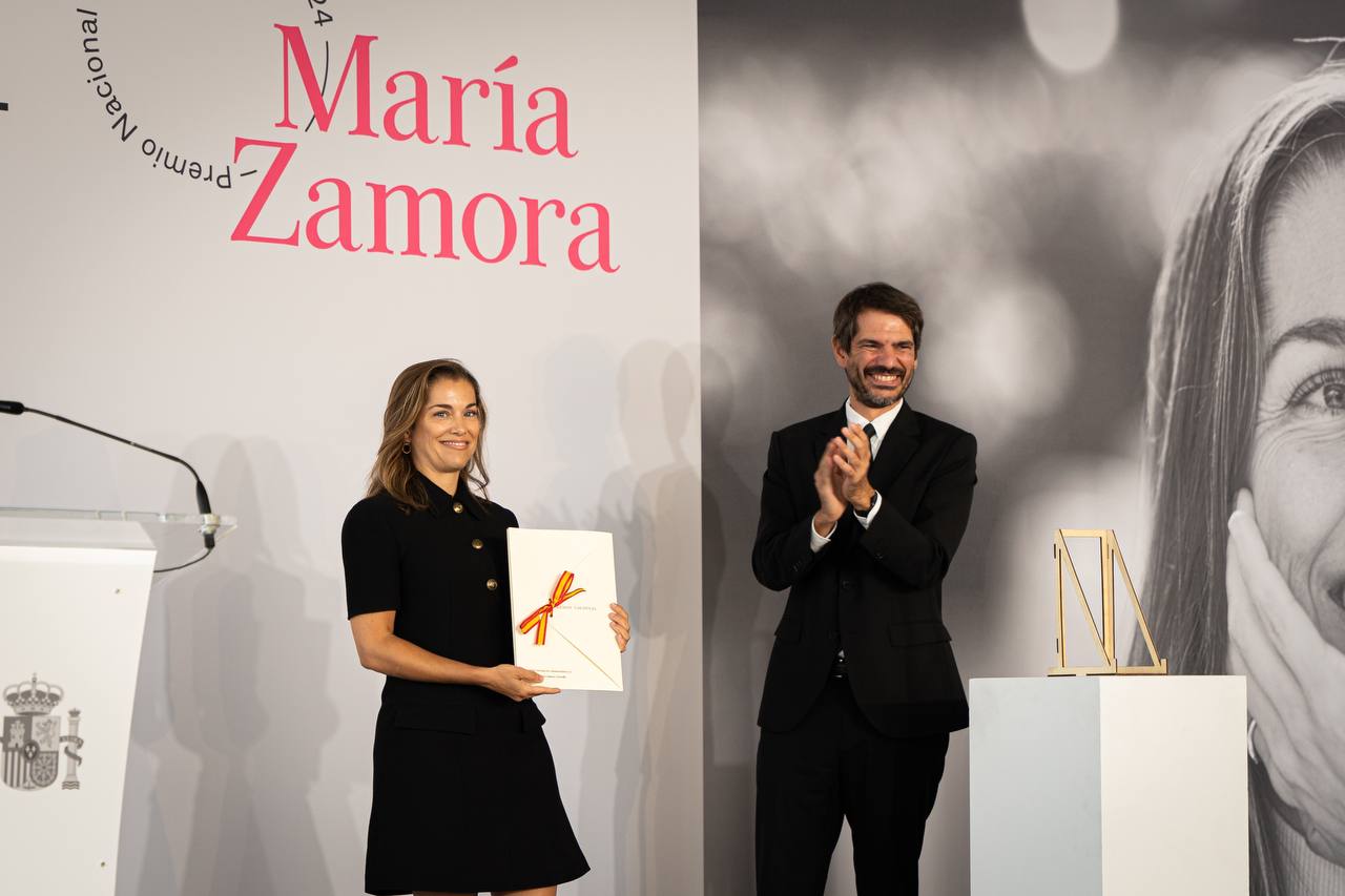 María Zamora: 