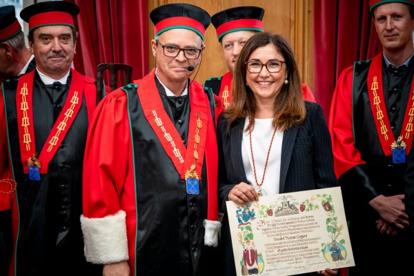 Anabel, la emperatriz de la cerveza en València