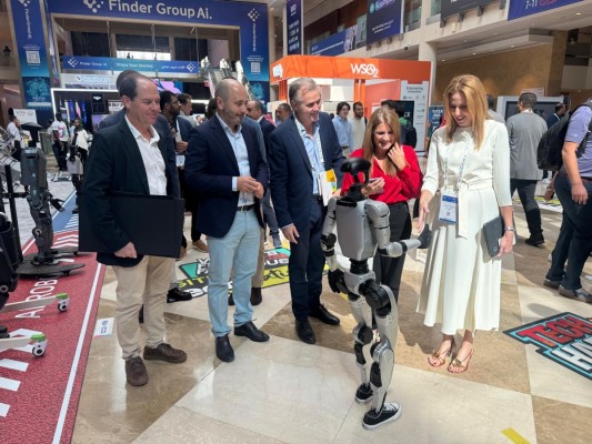 Las empresas de la Región exhiben su potencial en la feria 'GITEX Global Dubái', uno de los mayores encuentros tecnológicos del mundo