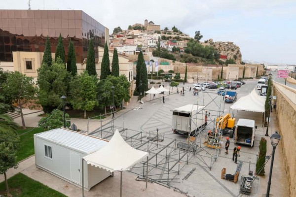 El 'Achobeer Fest' aparca en Lorca con 15 conciertos gratuitos y buscando batir un récord mundial con la mayor cata simultánea de cerveza