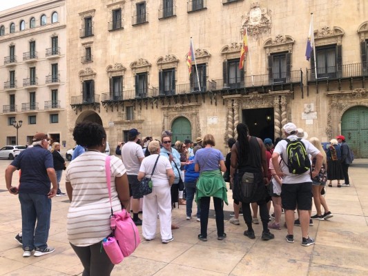 Los hoteles de Alicante llegaron al 81,5% en el puente del Pilar pese a la dana 'Alice'