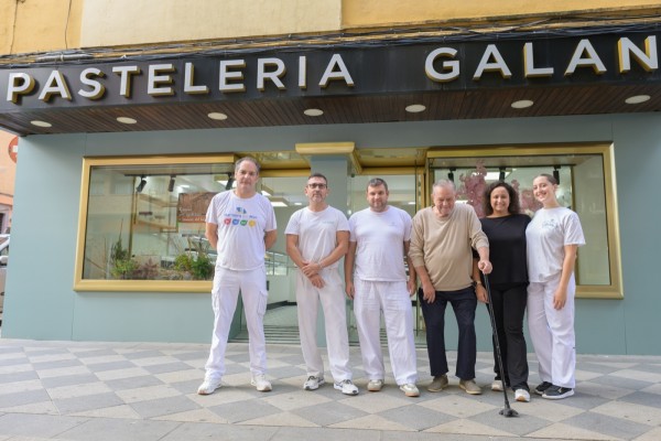 Pastelería Galán: un negocio con medio siglo de 