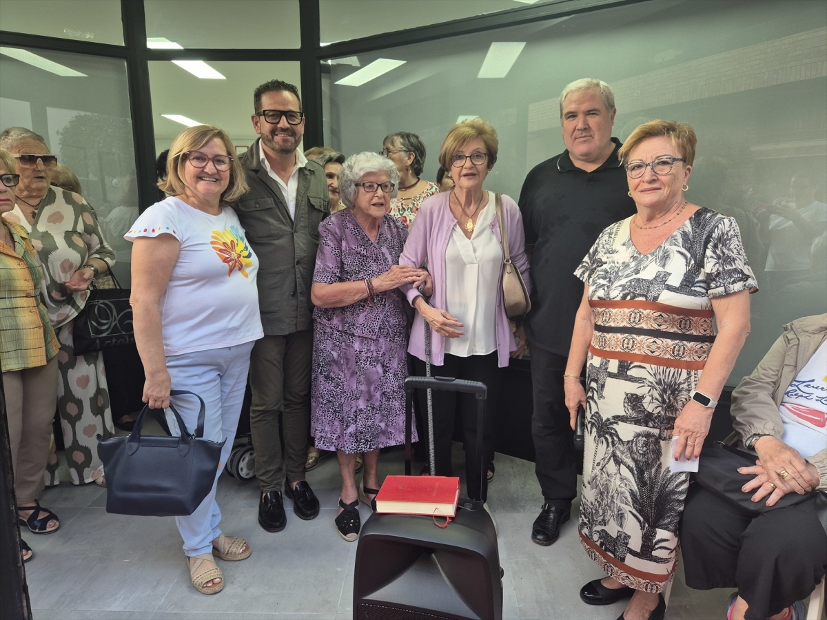 El local de las Amas de Casa Tyrius de Sedaví vuelve a abrir sus puertas tras quedar destrozado por la dana