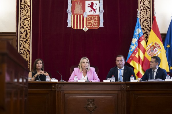 La Diputación defiende el papel 
