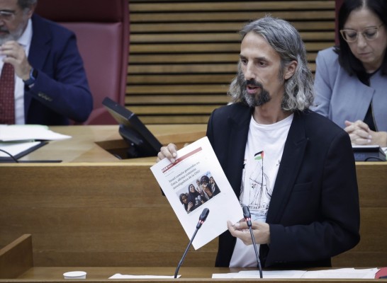 PP y Vox rechazan condenar en Les Corts el genocidio de Palestina y acusan a Compromís de 