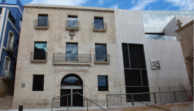 Alicante licita por más de 110.000 euros la renovación del mobiliario de espacios culturales

