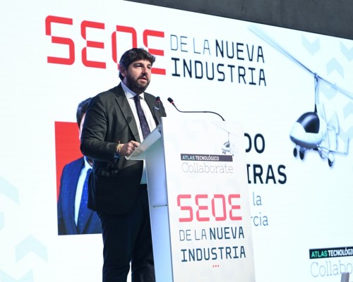 López Miras presume de que la Región de Murcia es la tercera comunidad que 