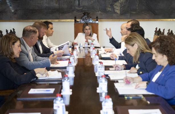 La Diputación mejora las infraestructuras y los servicios municipales de Chóvar y Espadilla
