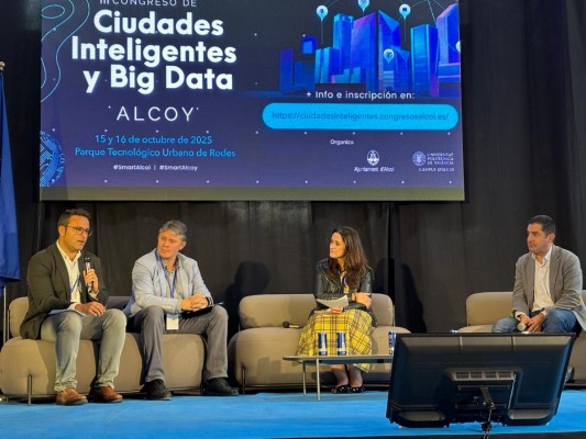 Alcoy afianza las claves para que ciudades y empresas avancen en tecnología: cooperación, transparencia y resiliencia
