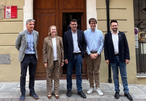Ontinyent, l’Olleria i Bocairent renoven la seua aliança per impulsar la indústria amb un conveni de quatre anys 