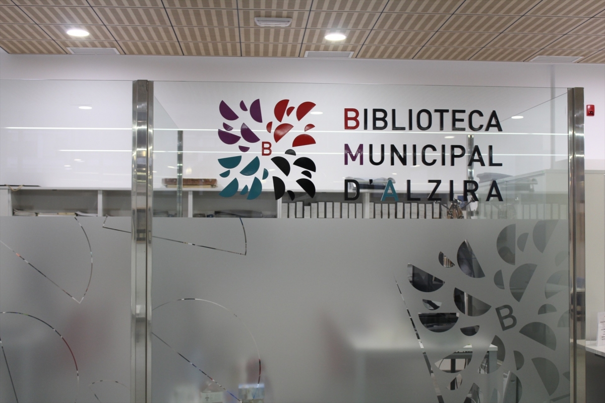 La biblioteca municipal de Alzira cerrará durante las obras de mejora y reestructuración
