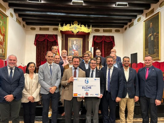 Elche presenta su candidatura a Capital Mediterránea del Deporte 2026 que Aces valora 