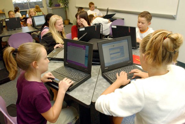 Un 83% de profesores se queja de la conexión a Internet en las aulas