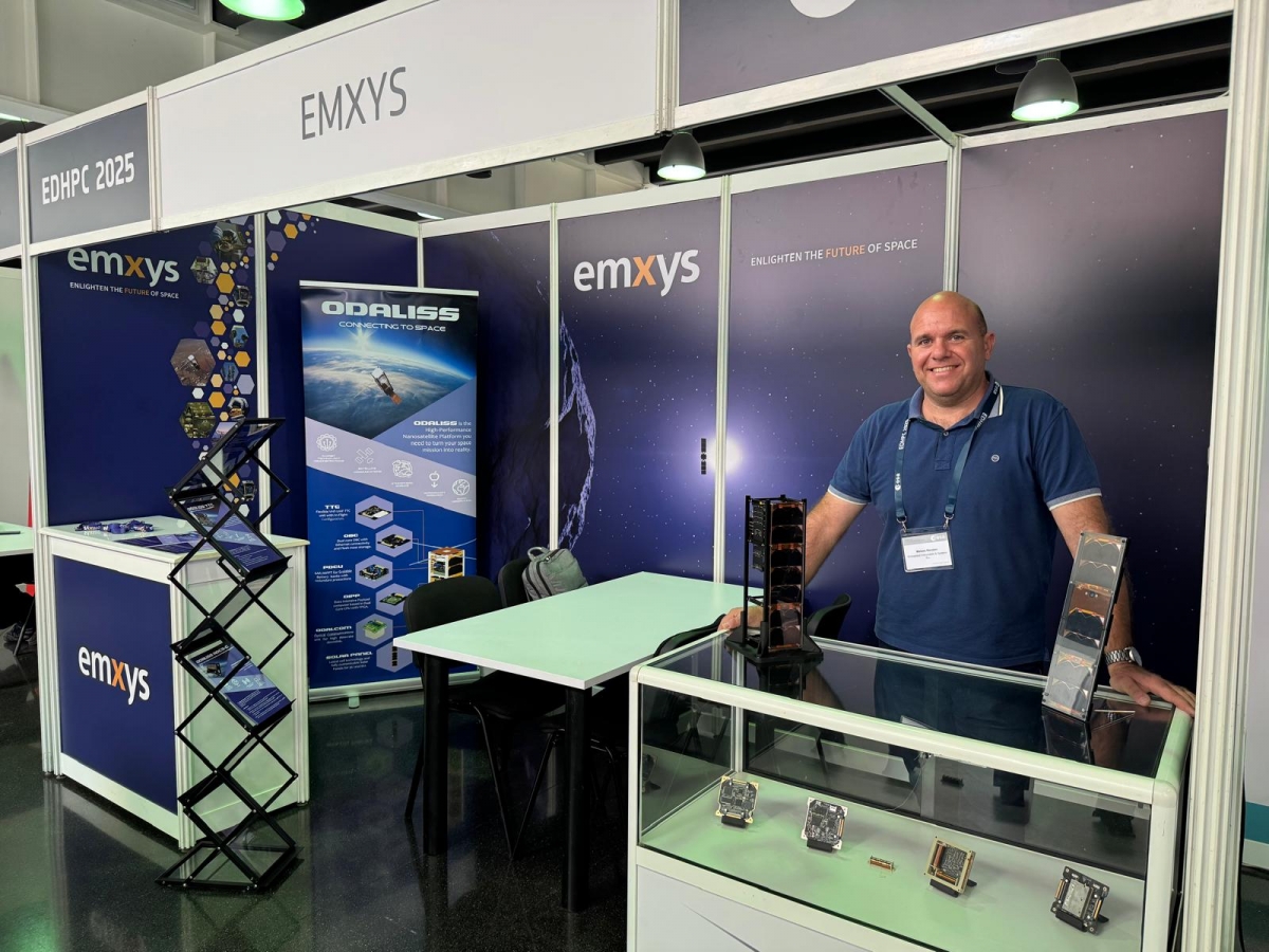 Uno de los stands con Emxys, la única española del congreso - - AP Uno de los stands con Emxys, la única española del congreso -