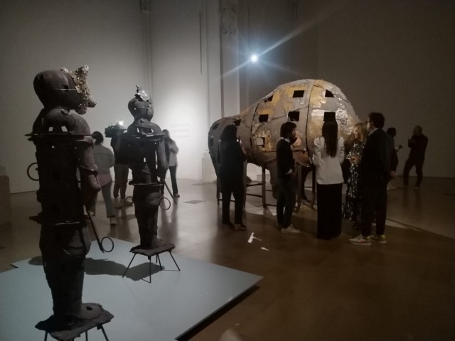 La exposición mágica de Xavier Mascaró en la Sala Verónicas invoca su última semana en Murcia