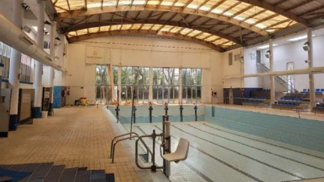 El Ayuntamiento licita las obras de reparación y rehabilitación del polideportivo de Orriols