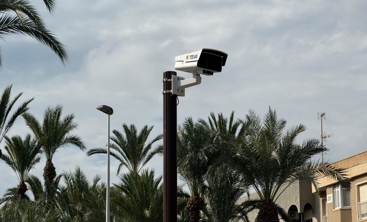 Elche capta 732.000 euros de la UE para buses eléctricos, sala de estudio digital y más cámaras de tráfico