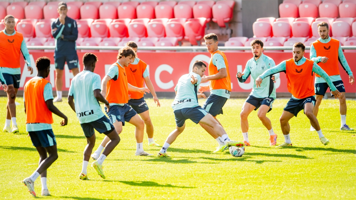 Regresan los internacionales y Valverde cuenta con todos los 'recuperables' para Elche