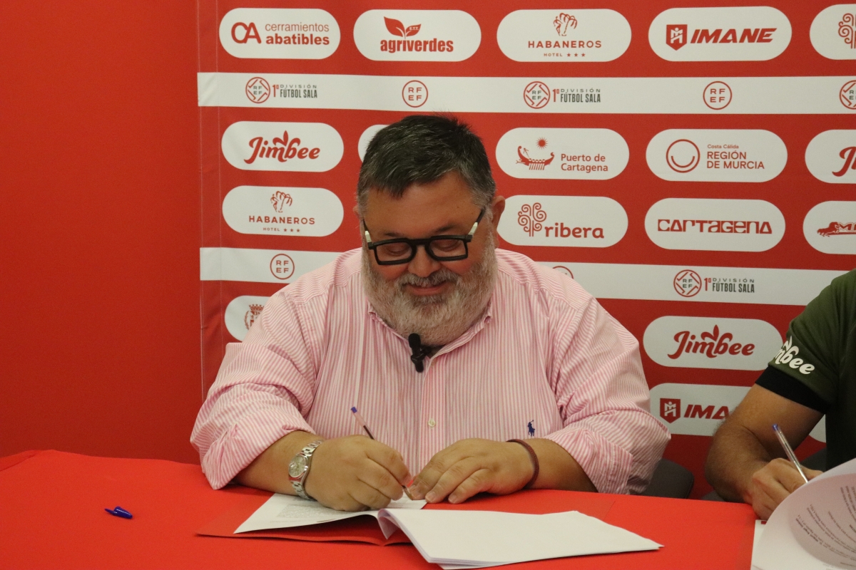  - Foto: JIMBEE CARTAGENA