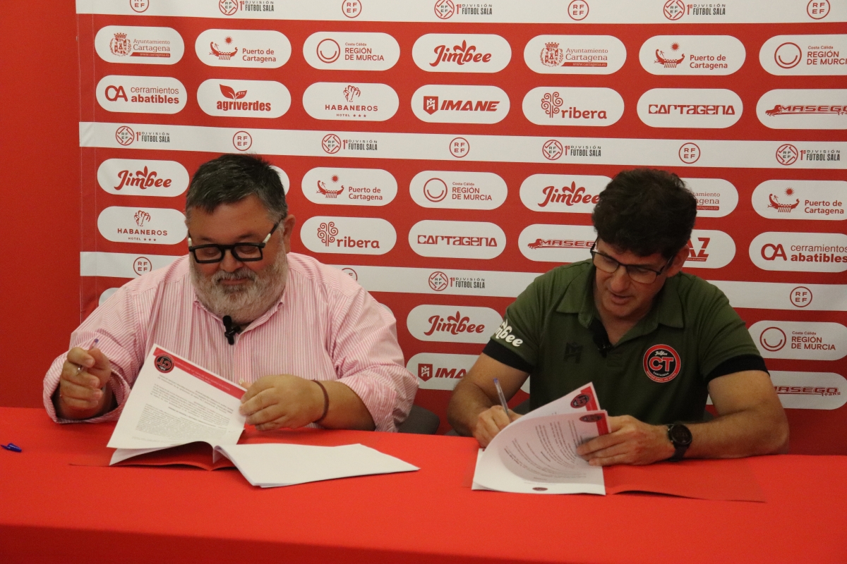  - Foto: JIMBEE CARTAGENA