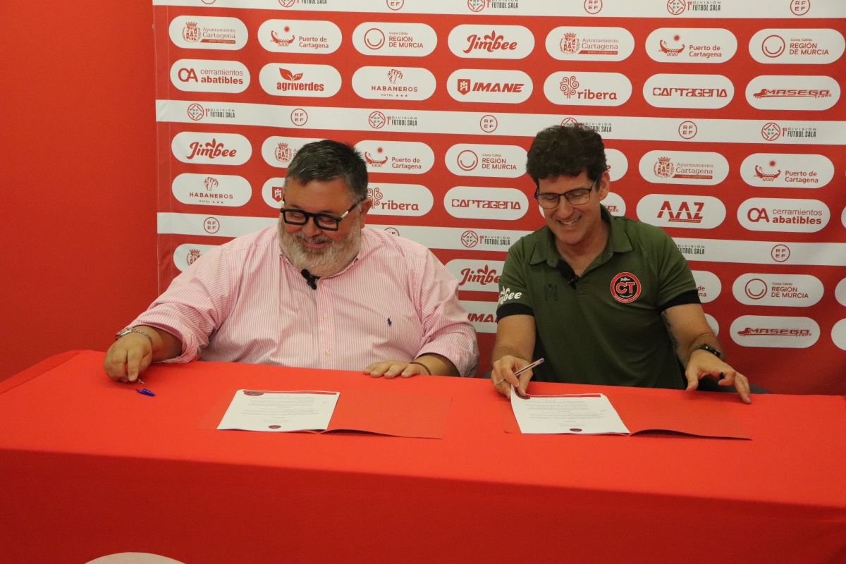  - Foto: JIMBEE CARTAGENA