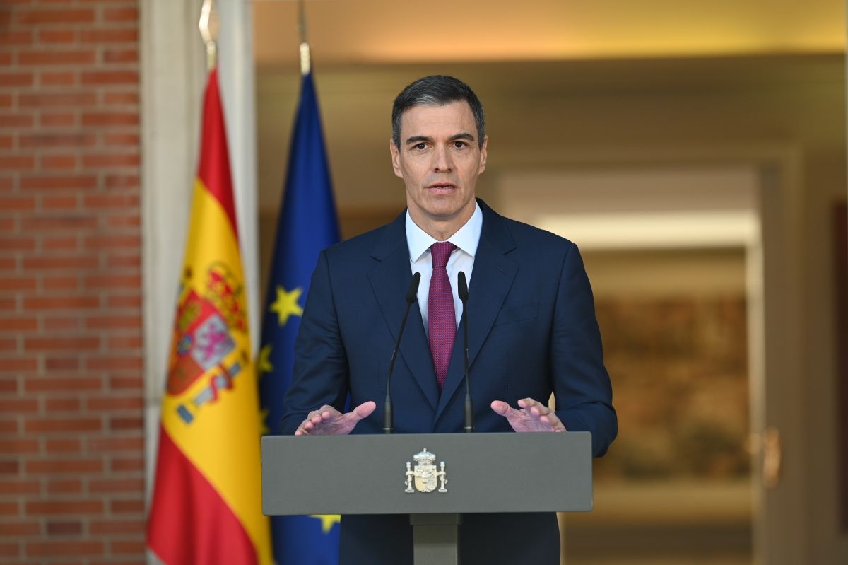 Pedro Sánchez, en su comparecencia en los jardines gubernamentales. - Foto: MONCLOA Pedro Sánchez, en su comparecencia en los jardines gubernamentales.