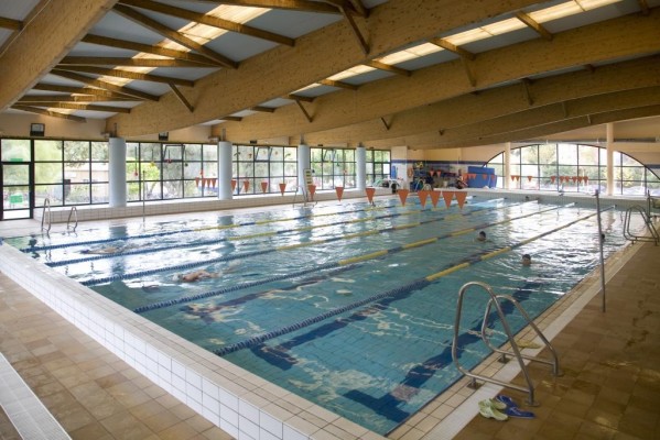 Alicante pone el foco en las piscinas deportivas con reformas para permitir su uso todo el año