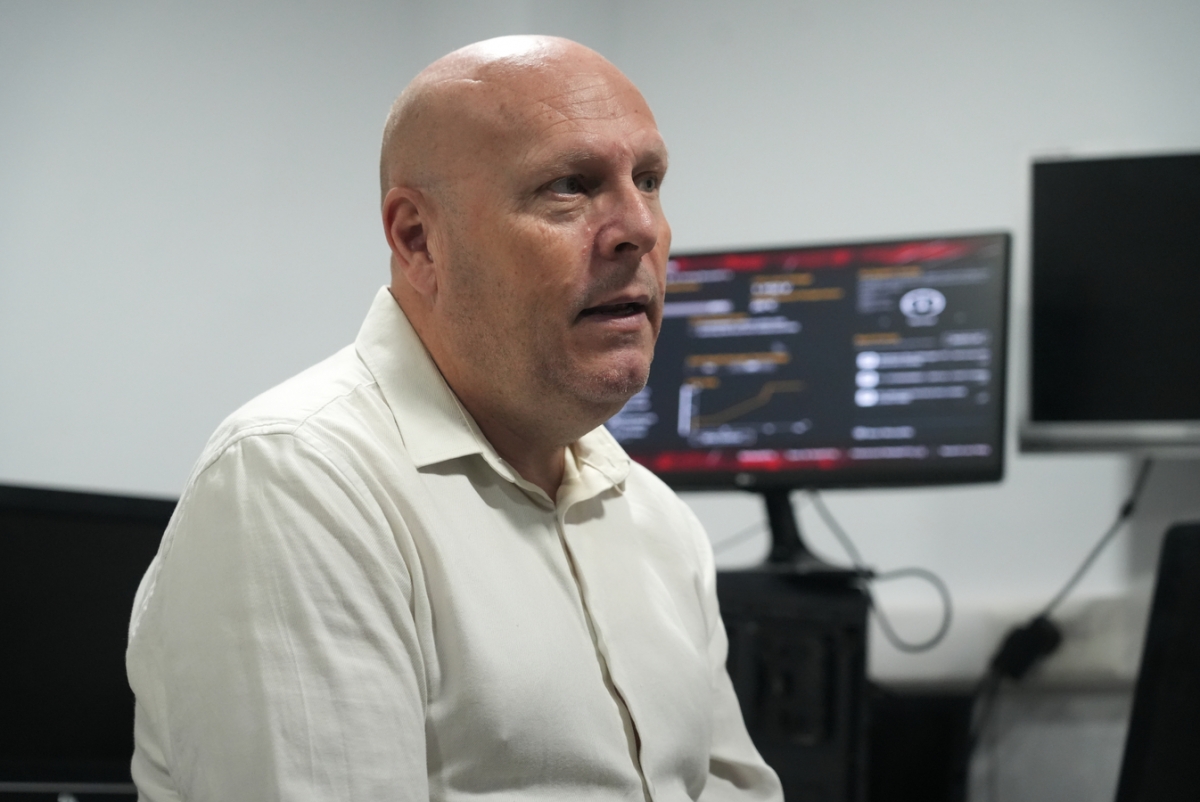 El informático Carlos Bermell. - Foto: EDUARDO MANZANA El informático Carlos Bermell.