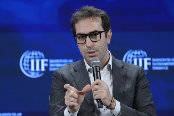 Cuerpo defiende el papel del Gobierno en la opa fallida del BBVA sobre el Sabadell