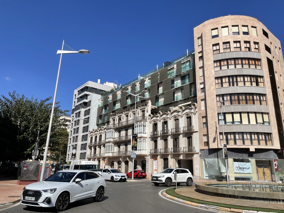 Imagen de un edificio recién reformado en Cartagena. - Foto: Murcia Plaza