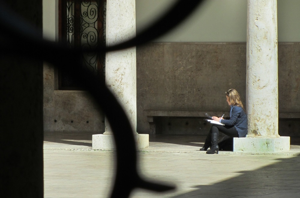 La UV homenajea al papel de las mujeres en la historia a través de ciclo de 'Dones creadores'