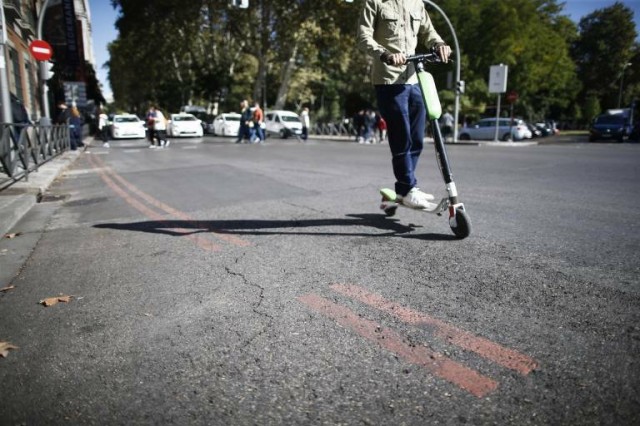 Benifaió regula con una ordenanza la circulación de ciclos, bicicletas, monopatines y patinetes

