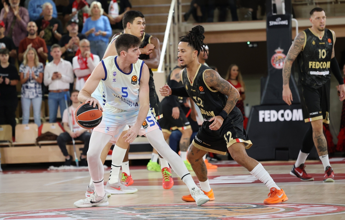 Una mala primera parte condena a Valencia Basket en Mónaco