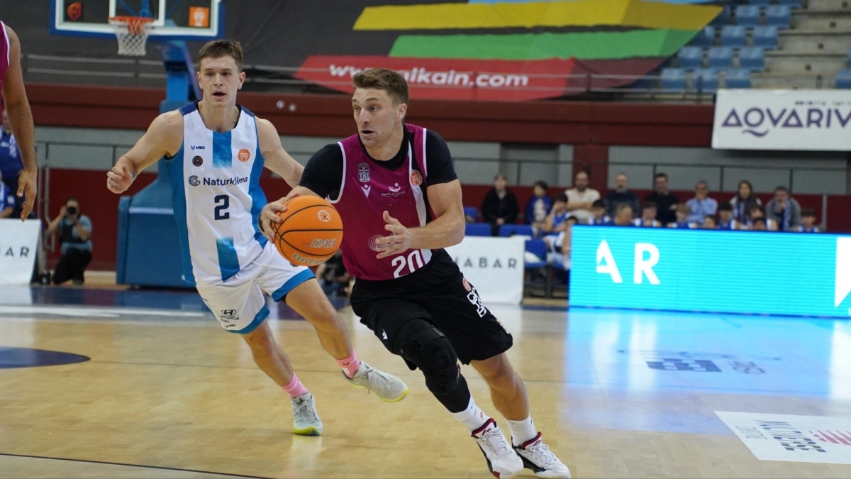 El Caesa Cartagena cae en San Sebastián y sigue sin ganar fuera en Primera FEB