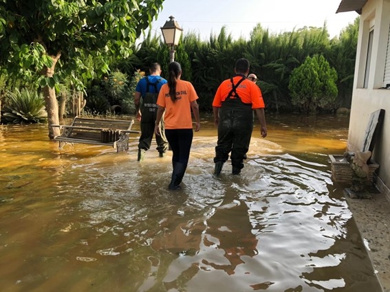 Los ayuntamientos de la Región recibirán casi 300.000 euros en ayudas para comprar material para protección civil