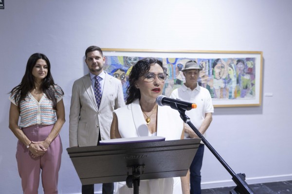 Ulls de Mussol repassa els 50 anys d'història amb una exposició a la Sala Coll Alas de Gandia

